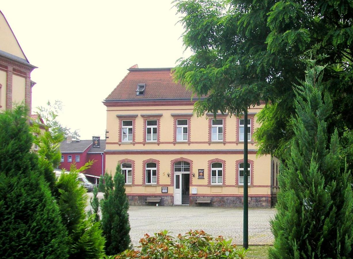 Hotel Zur Schlossmuehle Borna Exterior photo